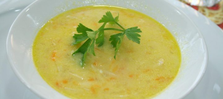 Terbiyeli Tavuk Suyu Çorbası
